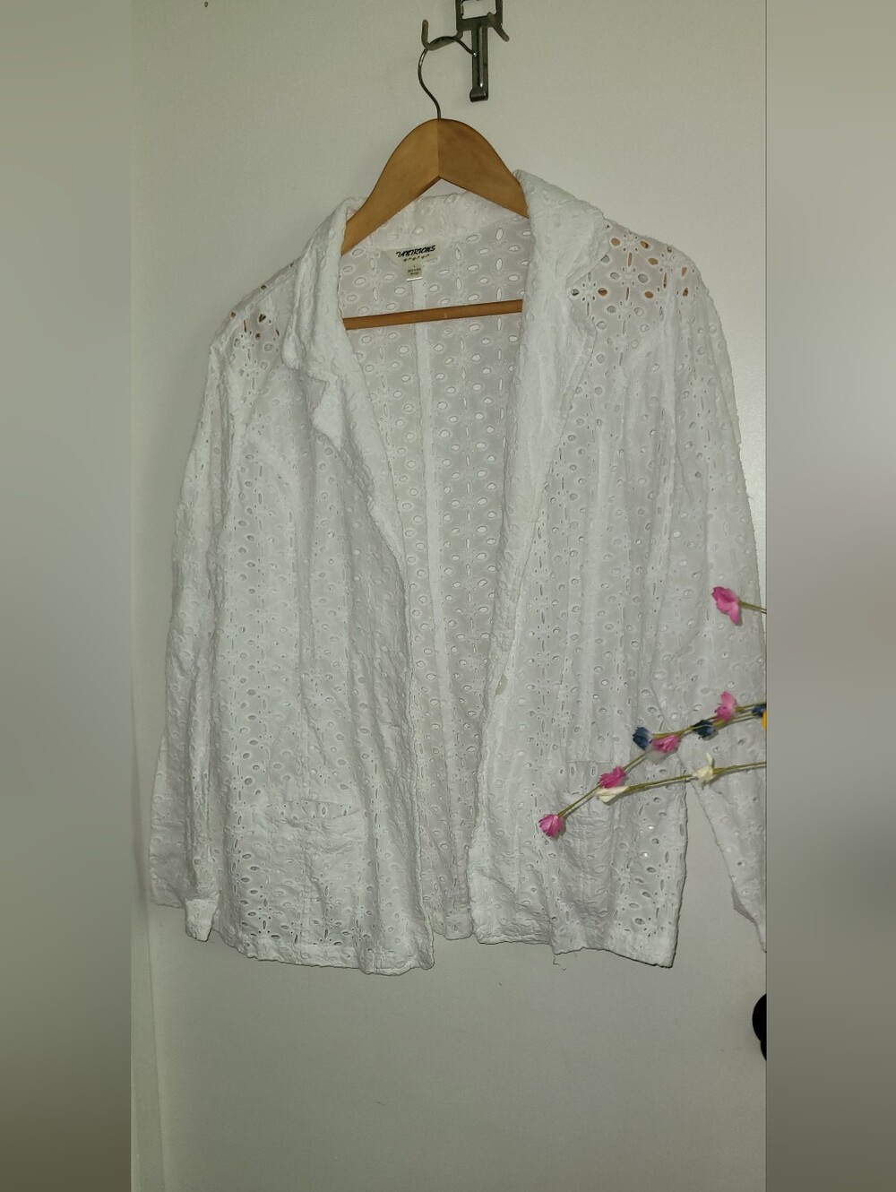 TANTRUMS  JACKET BlazerWomen White Eyelet Classic Button  Long Sleeve